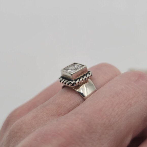 Size 7 Sterling Silver Beautiful Square Cubic Zirconia Ring A2192 - Picture 5 of 9